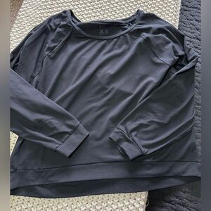 NWT black athletic top from Gap
